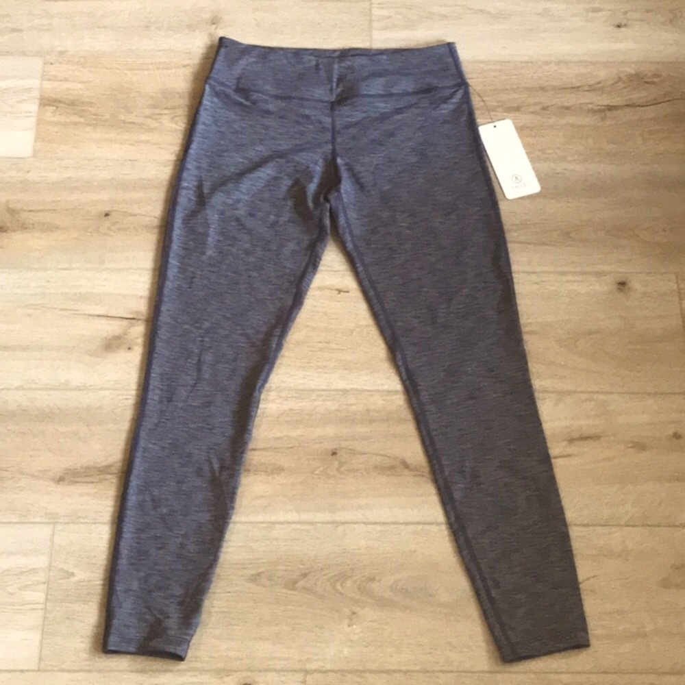 NWT Amari Athletic Gray Flint Leggings Wide Waistband with Hidden Pocket Size L